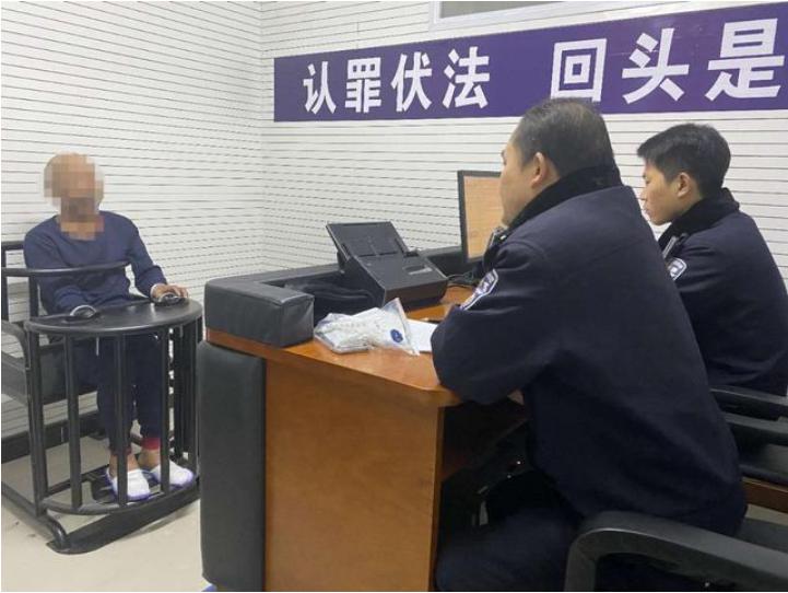 新年“首贼”北京站落网！监控视频拍下作案全过程